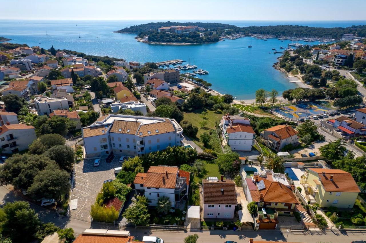 Apartment Val Pjescana Uvala Eksteriør billede
